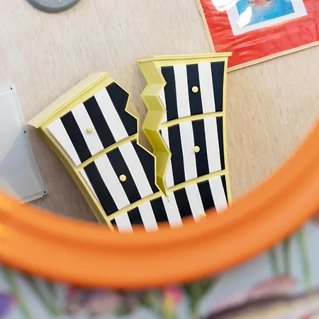 Apartment - Pinksparrow - *