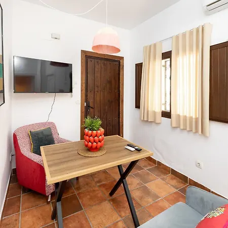 - Pinksparrow - Lejlighed Granada