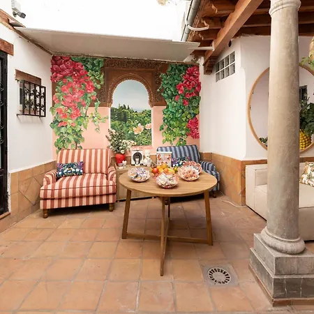 - Pinksparrow - Lejlighed