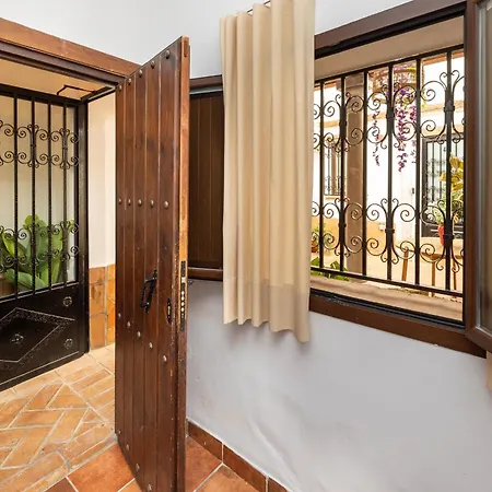- Pinksparrow - Apartment Granada